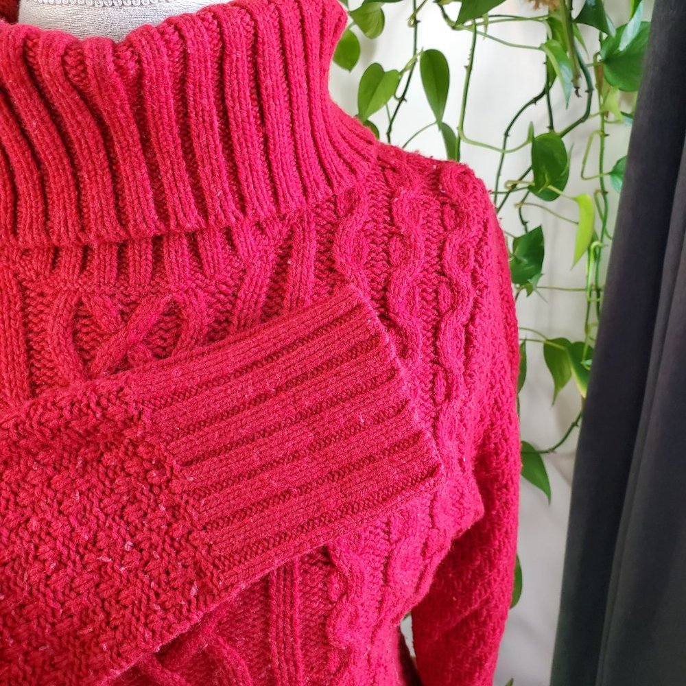 EDDIE BAUER | Turtleneck Cableknit Ribbed Hem Long Sleeve Red Sweater (Size M) - Picture 6 of 12